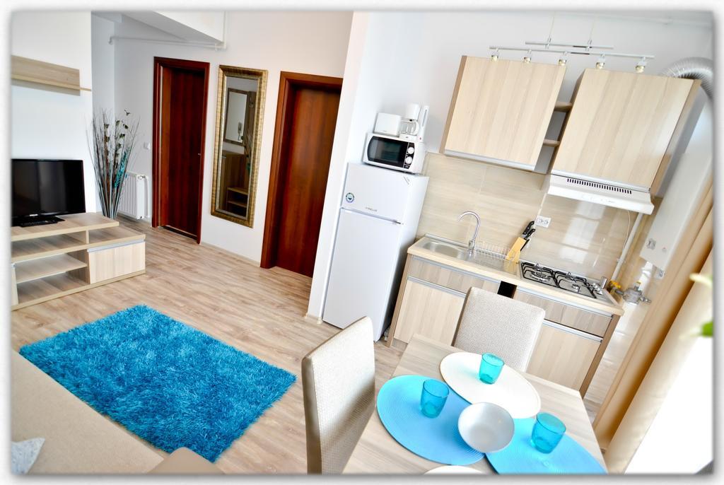 Summerland Luxury Studios By The Sea Mamaia Værelse billede